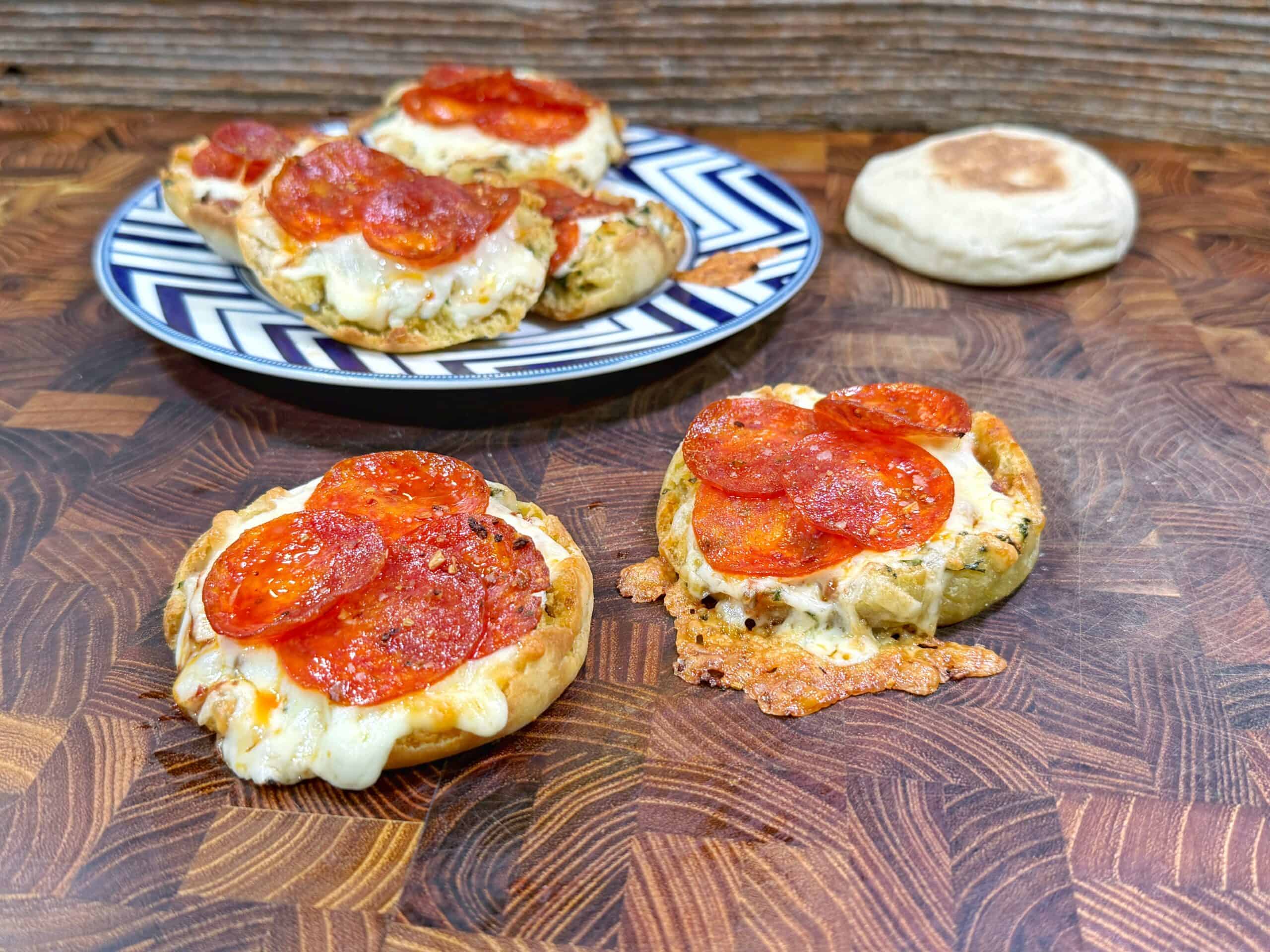 BEST English Muffin Pizza Recipe – Easy Snacks!