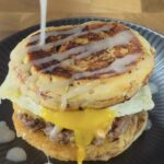 Cinnamon Roll Breakfast Smashburgers: Easy Morning Treat