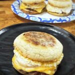 Easy Breakfast Smashburgers
