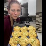 Mini Chicken Pot Pies: Easy Weeknight Dinner